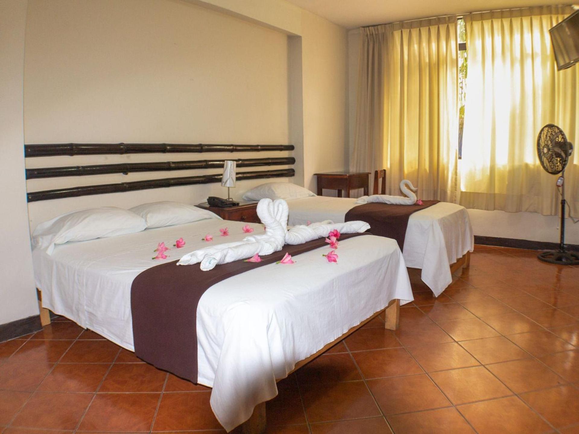 Chanchamayo Inn Hotel La Merced  Zewnętrze zdjęcie