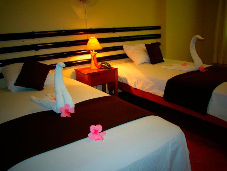 Chanchamayo Inn Hotel La Merced  Pokój zdjęcie